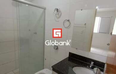 Imagem 7: Apartamento em Montes Claros, no bairro Ibituruna, à venda