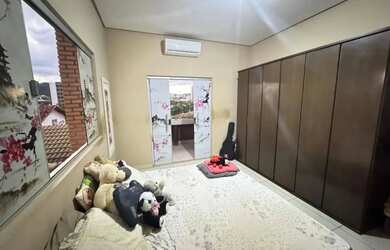 Imagem 9: Casa à venda no bairro Jardim São Luiz com 340m², 4 Quarto(s) , 1 Suíte(s), 2 Vaga(s)