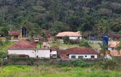 Imagem: O terreno está localizado em Abranches, Curitiba à venda por