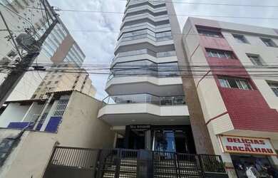 Imagem: O apartamento possui 4 Dormitórios, 5 Banheiros, 2 Vagas na