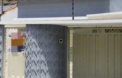 Imagem: A casa possui 1 Dormitório, 5 Banheiros, 450m² de Área e