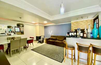 Imagem 5: Casa ampla à venda, 3 dormitórios, 2 suítes, com pátio próximo ao...