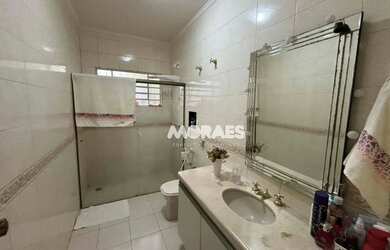 Imagem 13: Casa com 3 quartos à venda, 581 m² por R$ 1.800.000 - Jardim Estoril...