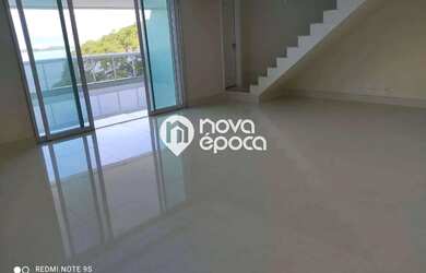 Imagem: O apartamento na cobertura possui 4 Dormitórios, 5 Banheiros