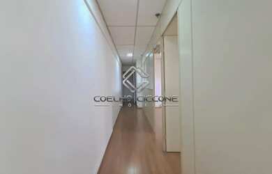 Imagem 10: Sala Comercial com 2 banheiros à Venda, 60m² por R$395.000,00