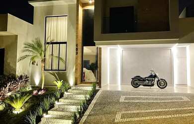 Imagem: A casa em condomínio possui 3 Dormitórios, 5 Banheiros, 4