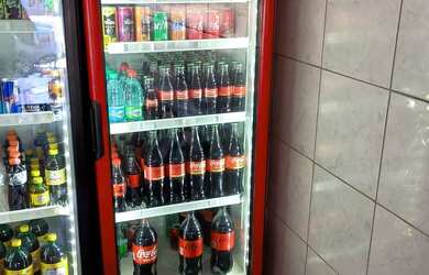 Imagem: O depósito e está localizado em Morada Dos Pássaros, Aparecida