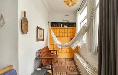 Imagem: O apartamento possui 2 Dormitórios, 2 Banheiros, 1 Vaga na