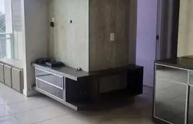 Imagem: O apartamento possui 1 Dormitório, 2 Banheiros, 1 Vaga na garagem