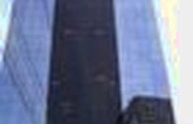 Imagem: O depósito possui 5 Vagas na garagem e 320m² de Área e está