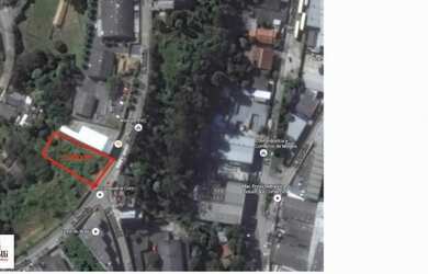 Imagem: O terreno possui 1.000m² de Área e está localizado em Chácaras