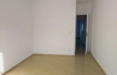 Imagem 10: Casa na Vila Capri c super quintal a poucos metros do Supermarket carta de crédito FGTS co