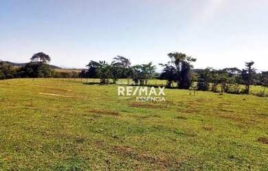 Imagem 1: 40.000 mil metros de terra próximo a serra do cipó