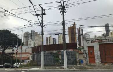 Imagem: O depósito possui 350m² de Área e está localizado em Vila