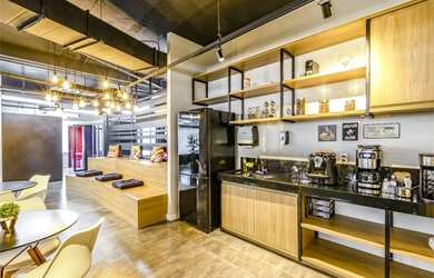 Imagem: O depósito possui 5 Vagas na garagem, 731m² de Área, Imóvel