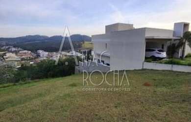 Imagem: O terreno possui 514m² de Área e está localizado em Bragança