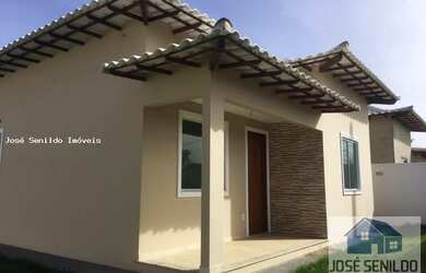 Imagem: A casa e possui 2 Dormitórios, Suítes, 1 Banheiro, 225-0m²