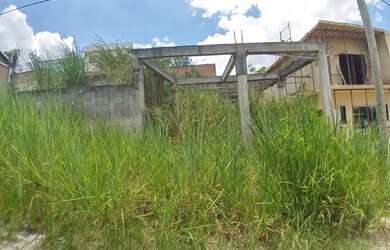 Imagem: O terreno possui 210m² de Área e está localizado em Campo