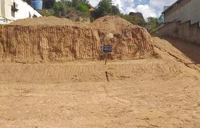 Imagem 2: ÁREA INDUSTRIAL DE 1.000 M² EM SANTANA DE PARNAÍBA