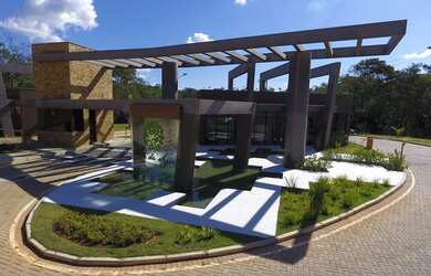 Imagem: O terreno possui 1.000m² de Área e está localizado em Pimentas