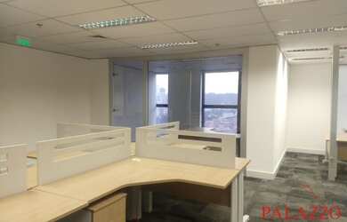 Imagem 6: CONJUNTO COMERCIAL ZONA SUL AVENIDA DAS NAÇÕES UNIDAS MOBILIADO NOVO...