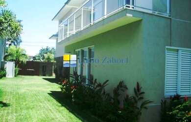 Imagem 2: Casa em condomínio à venda na Praia da Baleia Lúcio Zahoul Imóveis