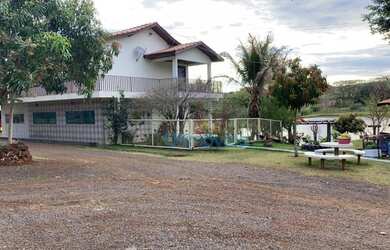 Imagem: O terreno possui 80.000m² de Área e está localizado em Campina