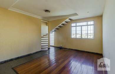 Imagem: O apartamento na cobertura possui 4 Dormitórios, 3 Banheiros