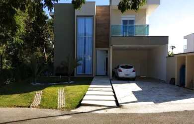 Imagem: A casa em condomínio possui 3 Dormitórios, 4 Banheiros, 4