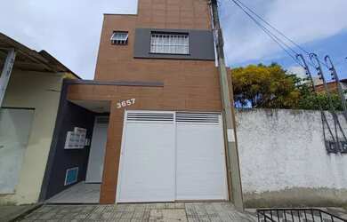 Imagem: O apartamento possui 1 Dormitório, 1 Banheiro, 30m² de Área