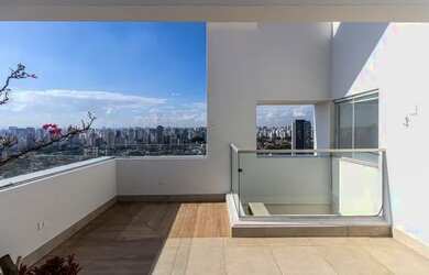 Imagem: O apartamento possui 1 Dormitório, 2 Banheiros, 2 Vagas na