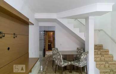 Imagem: A casa em condomínio possui 2 Dormitórios, 2 Banheiros, 2