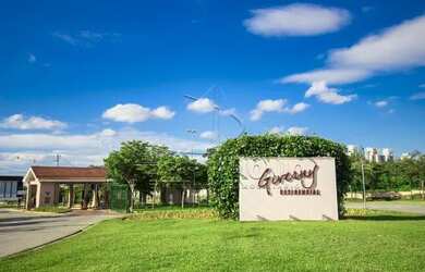 Imagem: A casa em condomínio possui 4 Dormitórios, 1 Banheiro, 4 Vagas