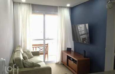 Imagem: O apartamento possui 2 Dormitórios, 2 Banheiros, 1 Vaga na