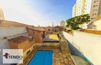 Imagem: A casa possui 4 Dormitórios, 4 Banheiros, 4 Vagas na garagem