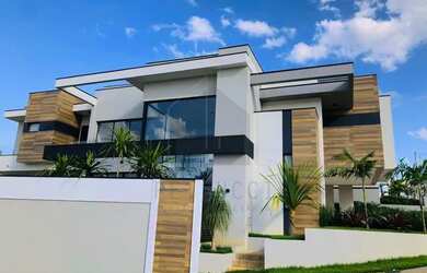 Imagem: A casa em condomínio possui 3 Dormitórios, 3 Banheiros, 4