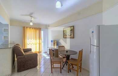 Imagem: O apartamento possui 1 Dormitório, 1 Banheiro, 1 Vaga na garagem