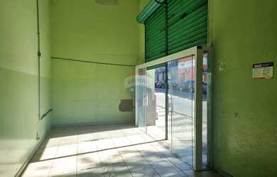 Imagem: O depósito possui 338m² de Área e está localizado em Jardim