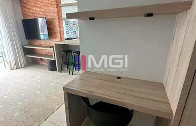 Imagem: O apartamento possui 2 Dormitórios, 1 Banheiro, 1 Vaga na garagem