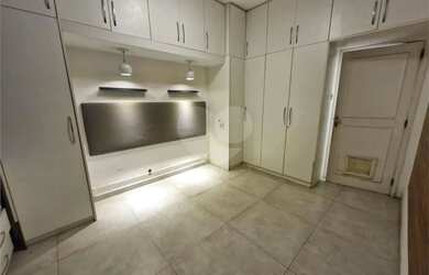 Imagem 9: Apartamento à venda com 3 quartos, sendo 1 suíte, no condomínio Do Edifício Maria Luiza, R