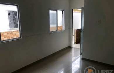 Imagem 3: Casa na Vila São Luís. 80m² de Área, 1 Banheiroe3 Dormitórios