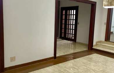 Imagem 10: Casa para aluguel possui 280 metros quadrados com 3 quartos em São José...