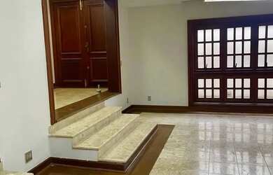 Imagem 4: Casa para aluguel possui 280 metros quadrados com 3 quartos em São José...