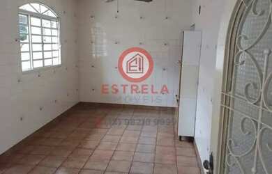 Imagem 5: Casa à Venda em Vila Martines, Jacareí 3 Dorms, 190m², R$650mil