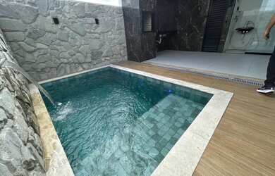 Imagem: A casa em condomínio possui 3 Dormitórios, 3 Banheiros, 2