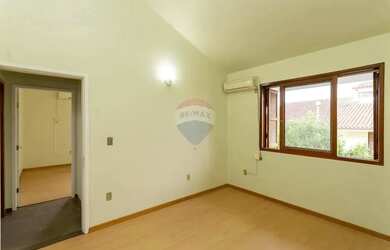 Imagem 10: Casa com 4 Quartos e Espaço Gourmet no Bairro Patronato Santa Maria (RS