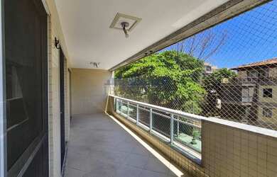 Imagem 2: Apartamento junto ao mar com 125m², varandão, 3 quartos 1 suíte , closet...