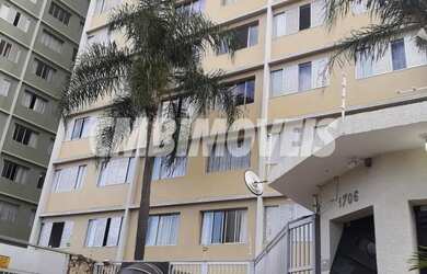 Imagem: O apartamento possui 3 Dormitórios, 2 Banheiros, 1 Vaga na