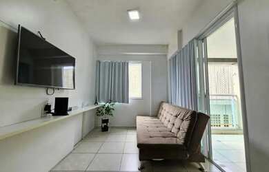 Imagem: O apartamento possui 1 Dormitório, 1 Banheiro, 1 Vaga na garagem