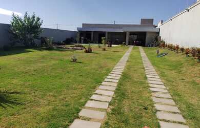 Imagem 5: Casa à venda em Marília no Condomínio Campo Belo com piscina